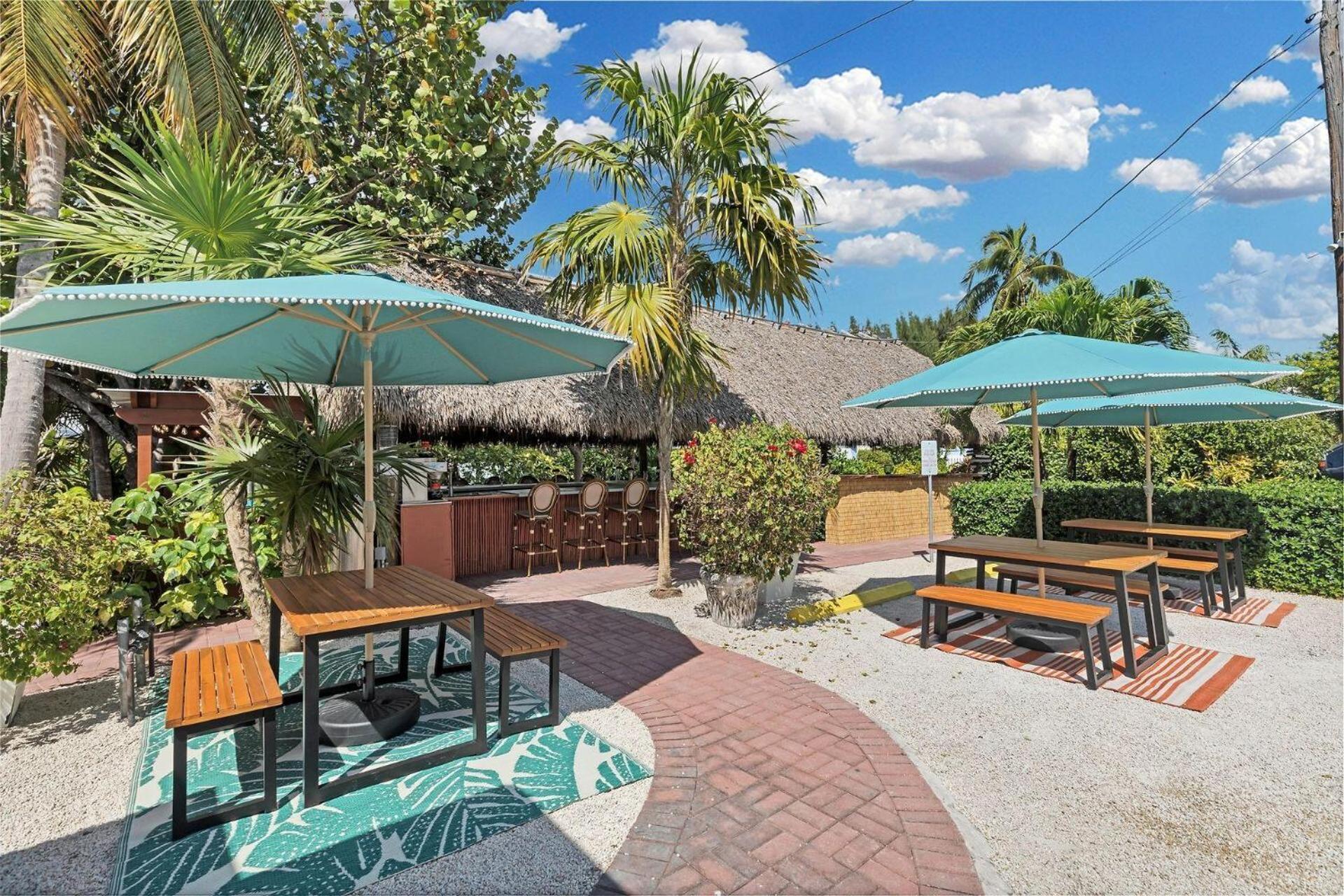 Tropical Cottages ماراثون المظهر الخارجي الصورة